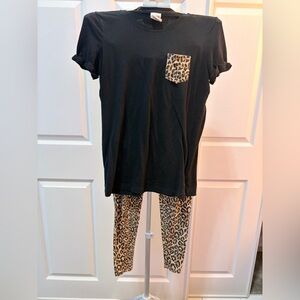 PINK Victoria's Secret Leopard Print 2 Piece Set Size XS/S NWOT